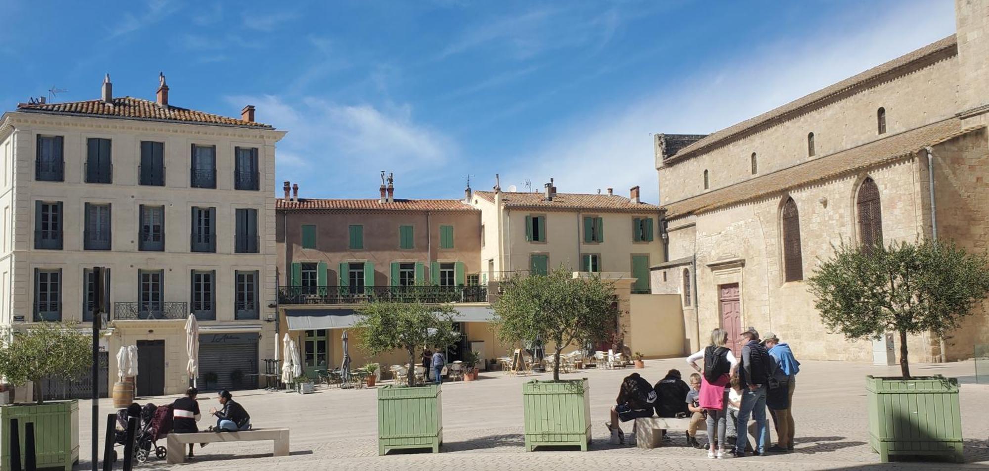 Apartment Le Grenier, Climatisation Terrasse Wi-fi Netflix 15 Mn Coeur De 70m2 Beziers